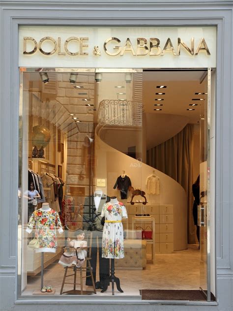 dolce gabbana outlet near florence|dolce gabbana outlet boutique.